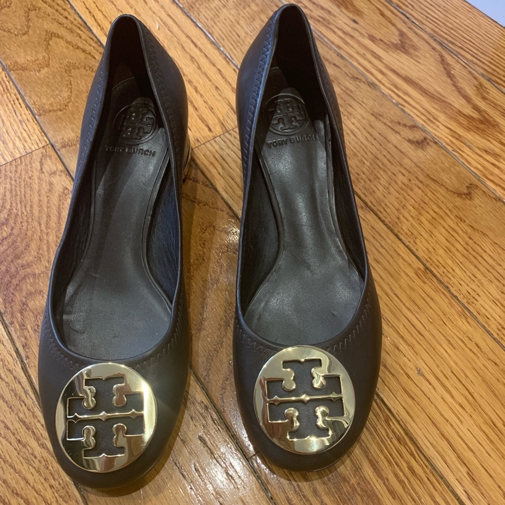 Tory Burch Chocolate brown pumps